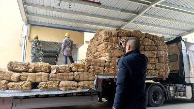 ​县烟草专卖局扎实做好烟叶调拨工作