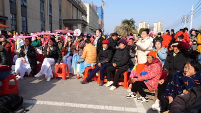 全市第二届社区春晚专场选拔活动走进南漳  