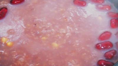 腊八粥怎么喝？专家给出“人群定制指南”  