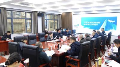 李恒在全县招商引资项目评审会上强调：优化服务破解瓶颈 全力推动项目快落地早见效