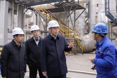 吴海涛在南漳县调研检查春节期间企业安全生产情况时强调 加强隐患排查 层层压实责任 确保人民群众度过平安祥和的新春佳节