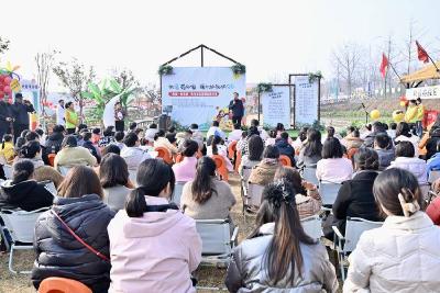 “向阳·家有暖”爱心妈妈团年饭活动在九集镇举办