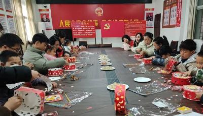 ​九集镇开展“花灯童趣闹元宵”主题活动