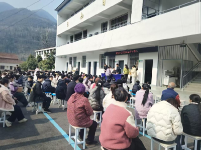 李庙镇法治宣传进校园