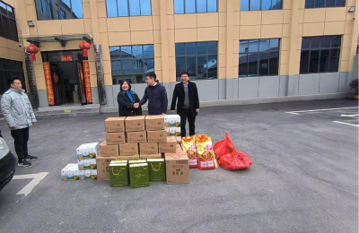 李庙镇开展新春慰问重点项目活动