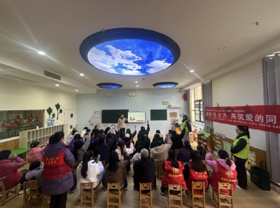 ​徐庶社区开展家庭教育主题活动