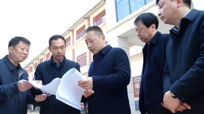 陈栋调研乡村振兴“四项行动”强调：强化系统思维 做强特色产业 推动乡村全面振兴不断取得新成效 