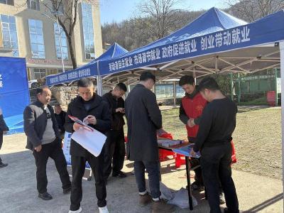 薛坪镇借力“春风行动” 暖兵心