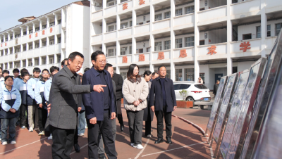 我县开展2026“世界防治结核病日”主题宣传活动  