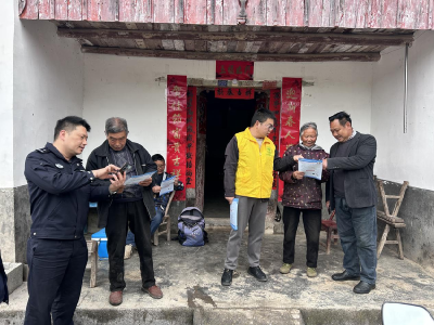 ​板桥镇深入推进第二轮禁种铲毒踏查行动