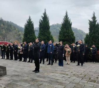 李庙镇开展“追寻·2026·清明祭英烈”活动