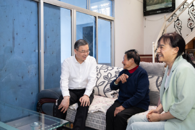 吴海涛到学习教育联系点南漳县调研 牢固树立和践行正确政绩观 把学习教育成果转化为发展实效