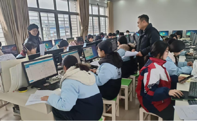 县高级中学多件作品入围宋庆龄发明奖国赛
