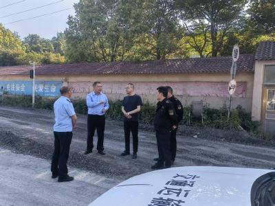 南漳县交通运输综合执法大队：党建引领强队伍 交通执法暖民心 