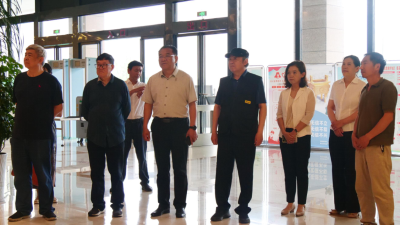 张自忠将军后裔来我县缅怀抗日英烈