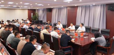 陈栋在九集镇调研时强调：坚决守牢底线红线，为加快建成全省绿色发展标杆县提供坚实支撑 