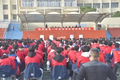 心尖上的检察丨检警携手播撒法治阳光，唱响“零欺凌”青春誓言 