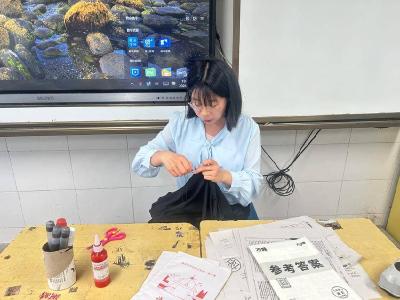 南漳县闫坪中学：一针一线育自立 温情课堂润童心 