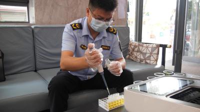 全链条闭环监管　护航中考考生“舌尖安全”  