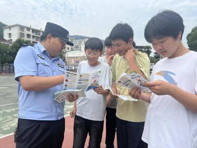 南漳县长坪镇：禁毒宣传进校园 筑牢防毒安全墙 