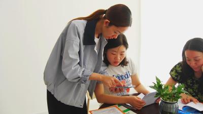 “家门口就业服务站”托起群众的幸福感  