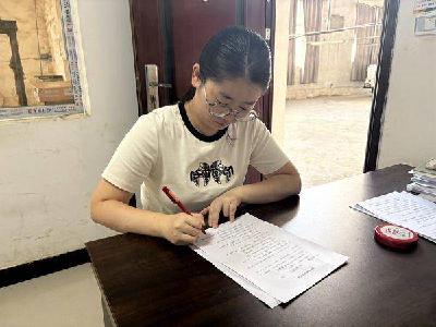 南漳县烟草专卖局筑牢新入职员工安全防线 