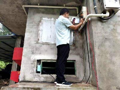 南漳县烟草专卖局：技术保障到烤房 应急抢修不断电 