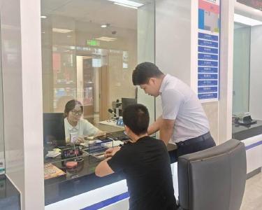 南漳农商行薛坪支行：识破“稳赚不赔”陷阱 筑牢资金安全防线 