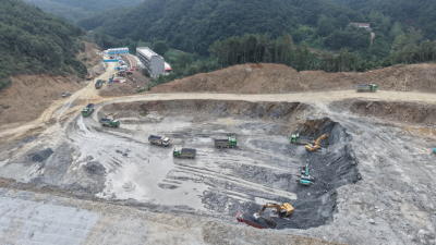 【项目建设进行时】冲刺明年3月投产！金龙泉钙基新材料一期项目建设加速推进  