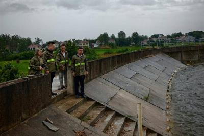 南漳县九集镇全力筑牢台风强降雨安全防线 