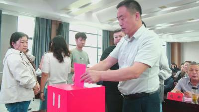县直住建口开展县、镇两级人大代表换届投票选举工作  