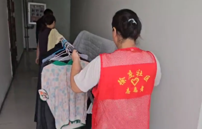 南漳县徐庶社区：拆窗破网清通道 宣传排查护平安 