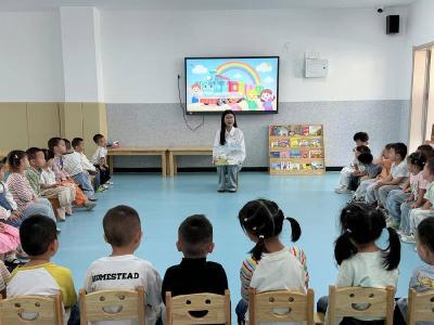 南漳县第三幼儿园：童音传雅语 推普润童心 
