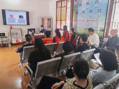 南漳县消防救援局深入景区开展消防安全宣传培训 
