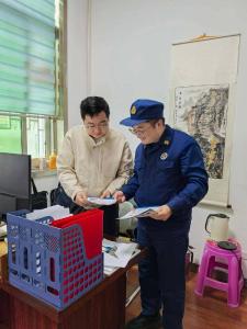 南漳县消防救援局开展“消防宣传进机关”培训活动 