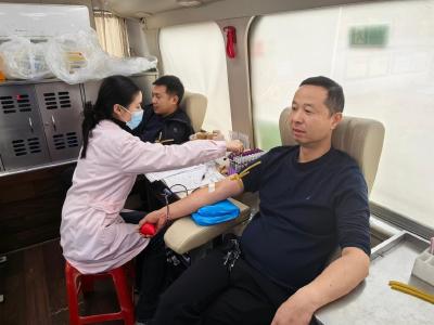 巡检镇组织开展无偿献血公益活动  