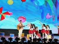 谷城县第七届神农英雄会暨庆祝第39个教师节主题活动隆重举行