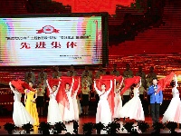 谷城县第七届神农英雄会暨庆祝第39个教师节主题活动隆重举行