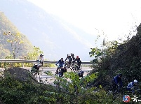 “五谷深情·味在谷城”农旅博览会暨赵湾乡八里荒第三届自行车挑战赛开幕