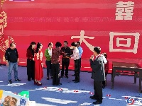 “五谷深情·味在谷城”农旅博览会暨赵湾乡八里荒第三届自行车挑战赛开幕