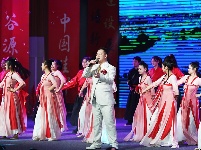 谷城县2024年新春团拜暨春节文艺晚会浓情上演