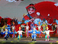 谷城县2024年新春团拜暨春节文艺晚会浓情上演