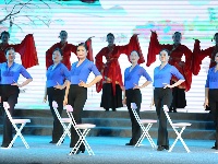 谷城县举办“庆国庆迎重阳”老干部文艺晚会