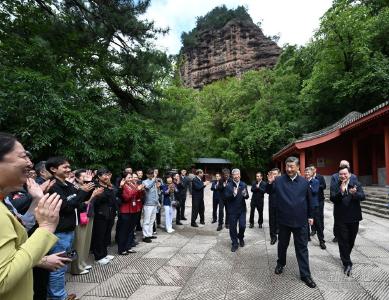 习近平在陕西宝鸡市和甘肃天水市考察调研 