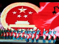 谷城县举办“庆国庆迎重阳”老干部文艺晚会