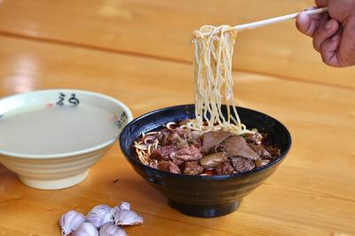 侯文坤：一碗襄阳牛肉面里的千年城事