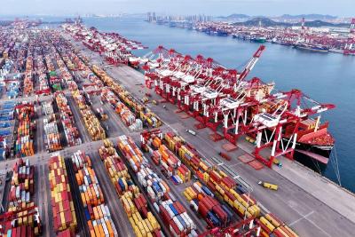 以新发展理念为指引 加快构建新发展格局——习近平总书记引领中国经济高质量发展 