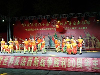 谷城县举办纪念中国人民抗日战争暨世界反法西斯战争胜利80周年文艺演出