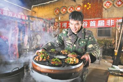 襄阳谷城 | 张建武：退役返乡，十八年熬出“班河味道”