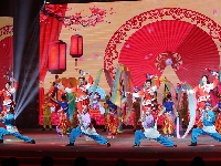 2026年谷城县新春团拜暨春节联欢晚会浓情上演